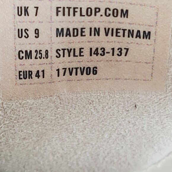 FitFlop Women's Light Beige Slip On Wedge Thong Flip Flops Sandals Size US 9 - Picture 6 of 6